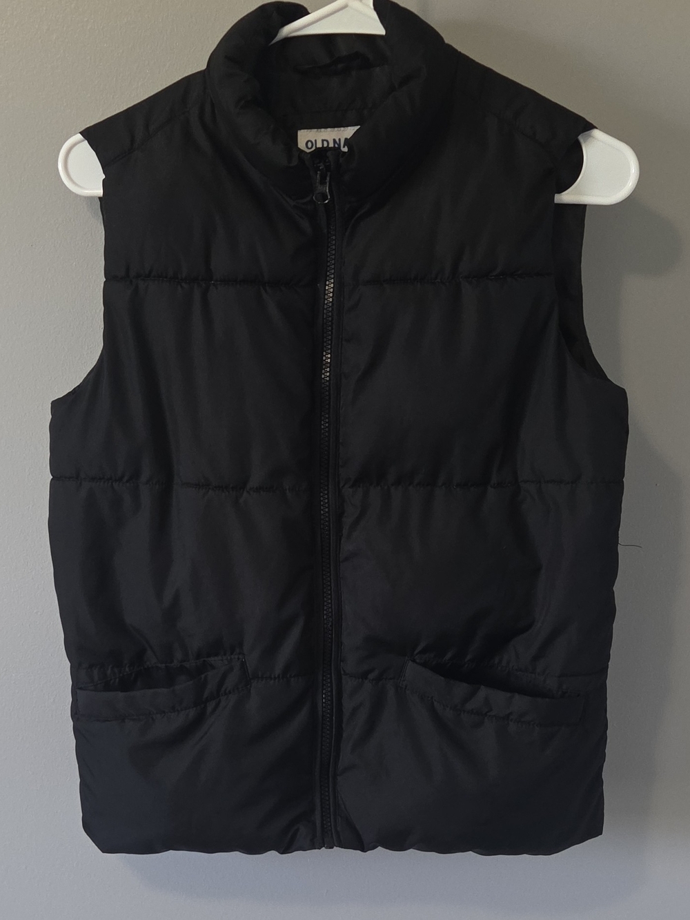 Old Navy Frost Free Black Puffer Vest Full Zip Pockets Kids L 10-12